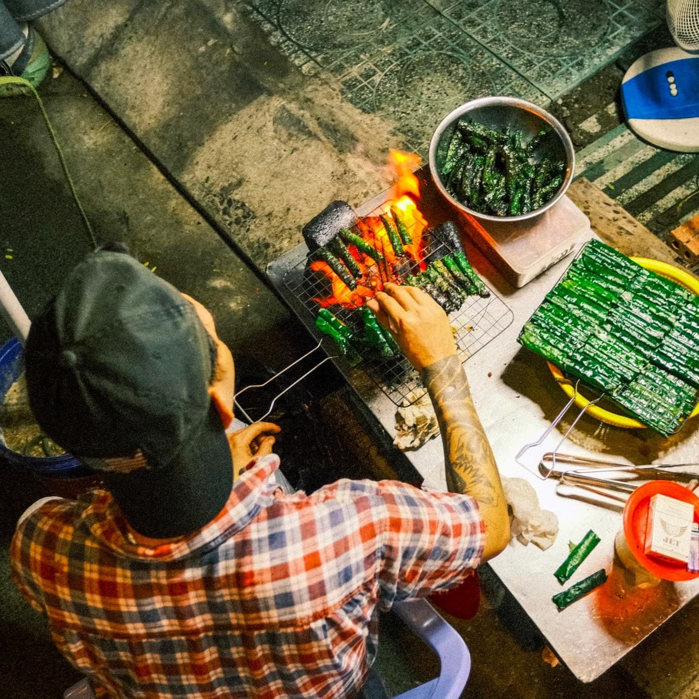 10 Street Food Streets in Ho Chi Minh City, Saigon, Vietnam