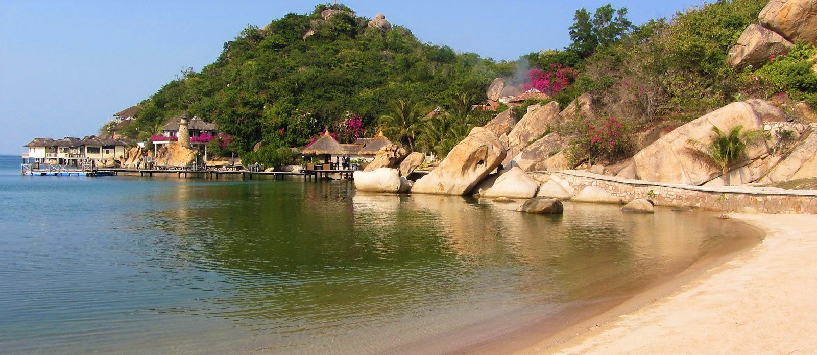 Cam Ranh Bay, Cam Lap Promontory, Vietnam