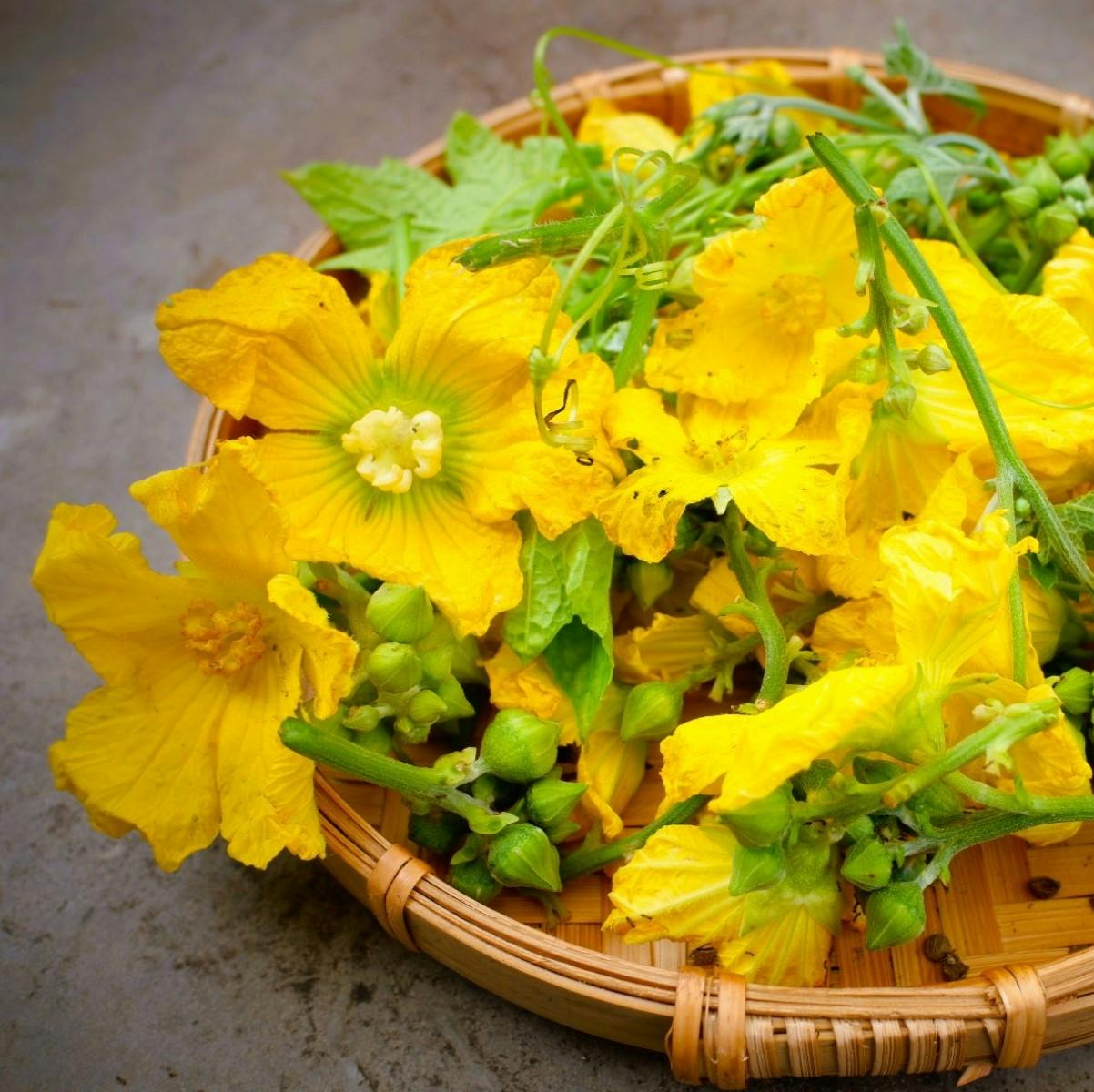 Edible flowers in Vietnamese Cuisine