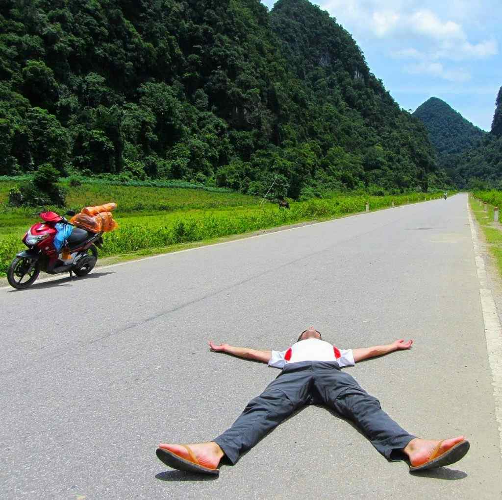 Guide to expenses for a motorbike road trip in Vietnam