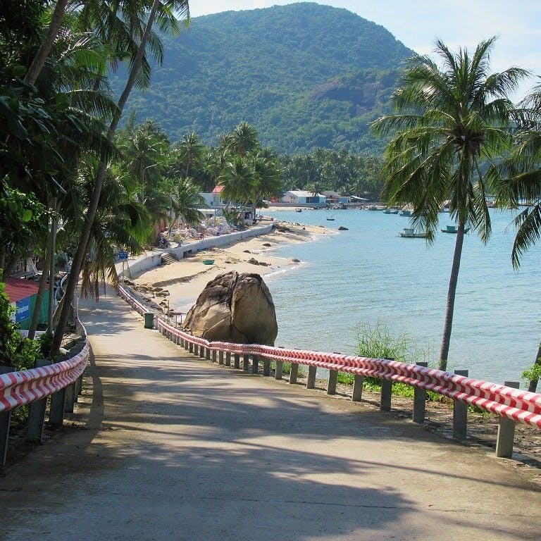 Hon Son Island, travel guide, Vietnam